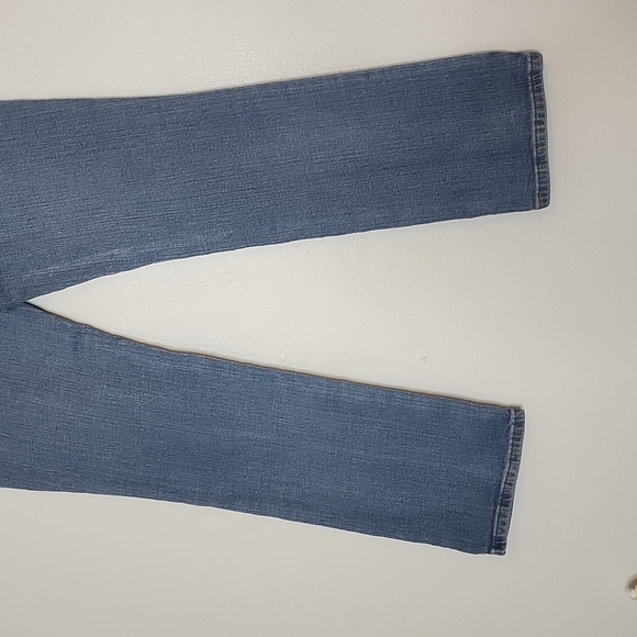 Levis 505 Straight Leg Womens Jeans Classic Medium Wash Summer Faded Iconic - Picture 6 of 16